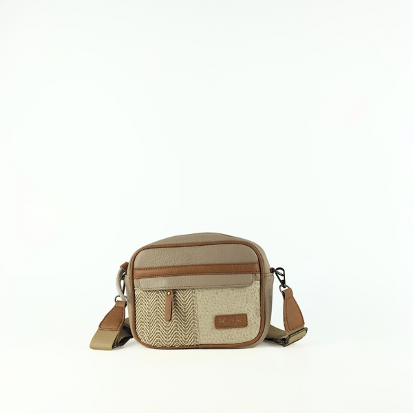 Bandolera con Detalles en Rafia