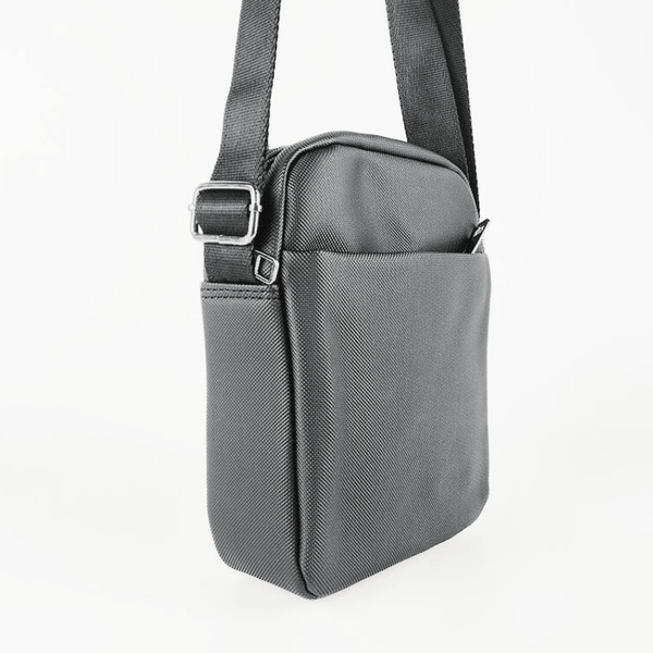 Bandolera Impermeable Negra - KAF Bolsos